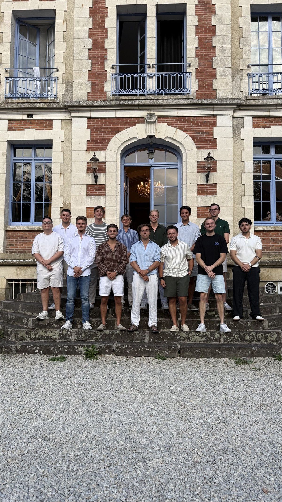 Château in Frankrijk 2026 · groepsfoto DV traject